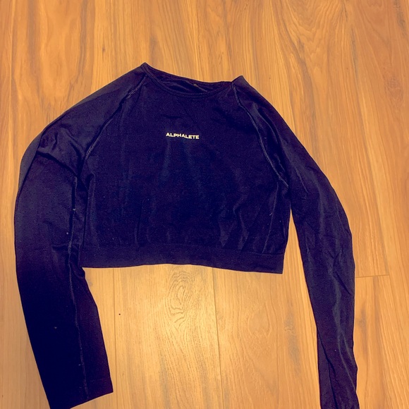 Alphalete seamless long sleeve crop - Picture 1 of 4